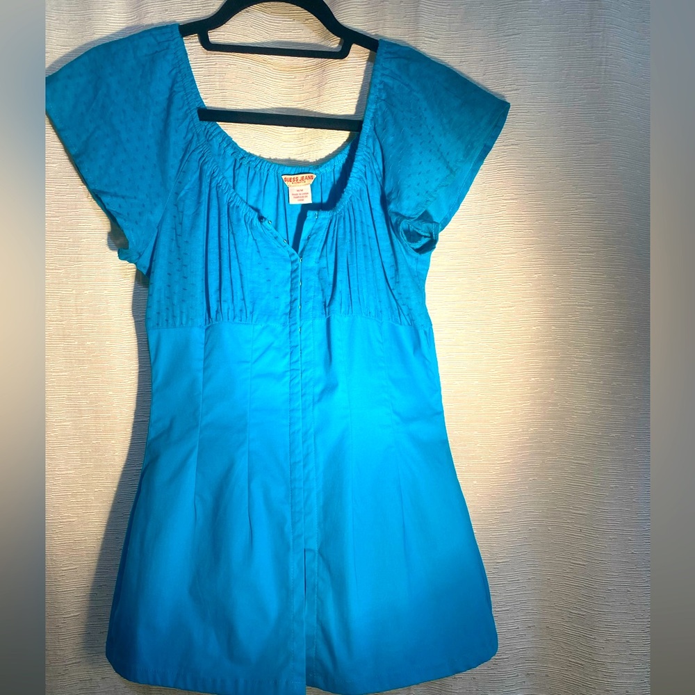 Guess. Size medium. Turquoise, clip down shirt.